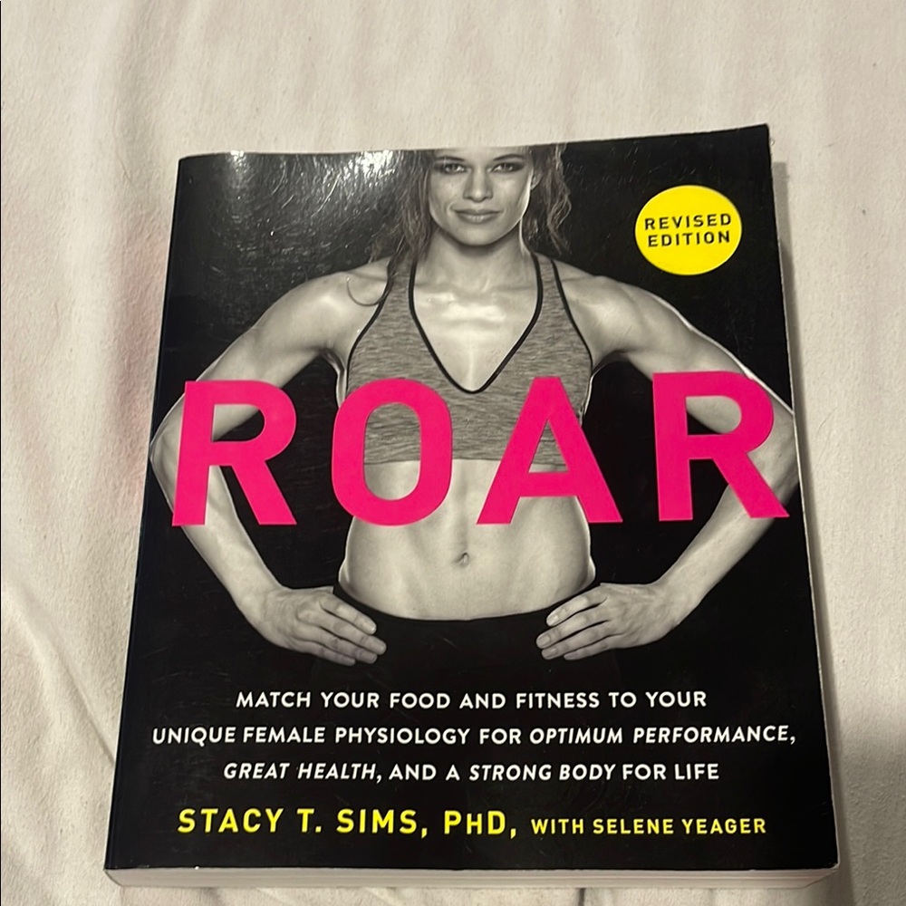 ROAR Fitness Book by Stacy T. Sims